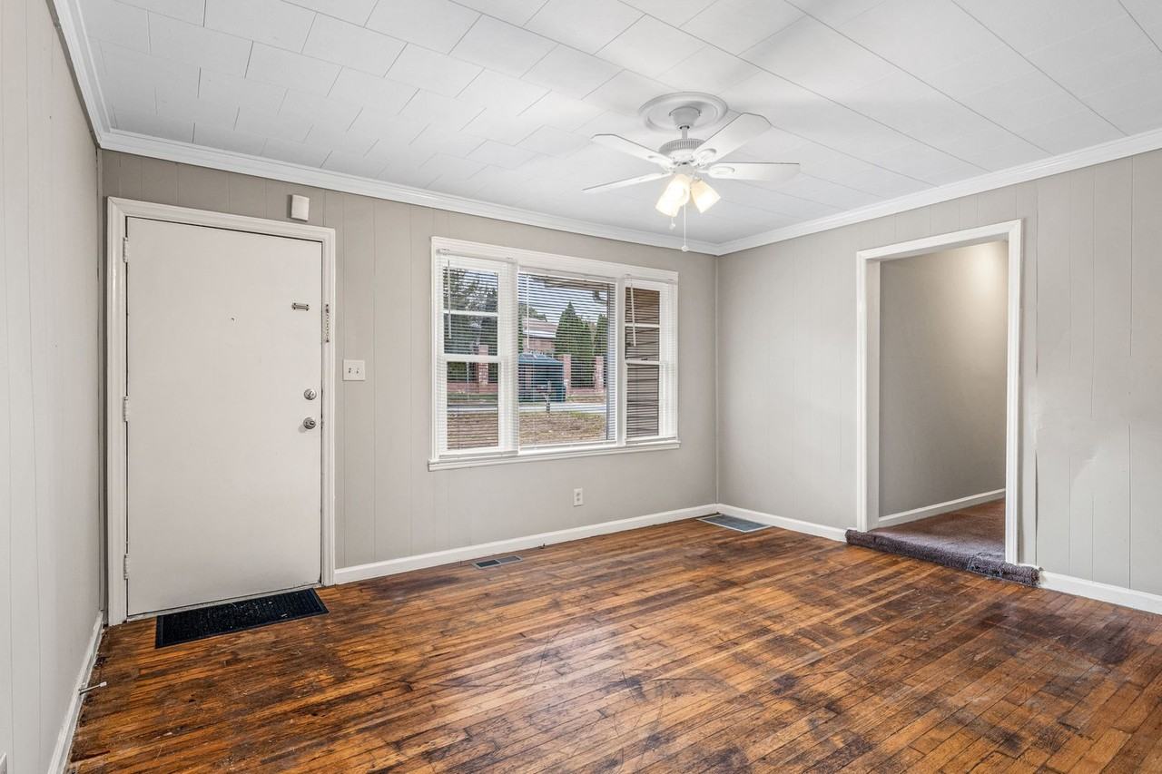 3405 Osborne Rd - Photo 3 of 32