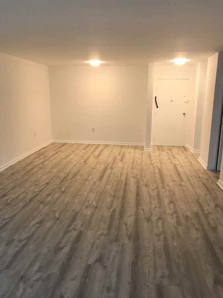 10320 Westlake Dr - Photo 6 of 9