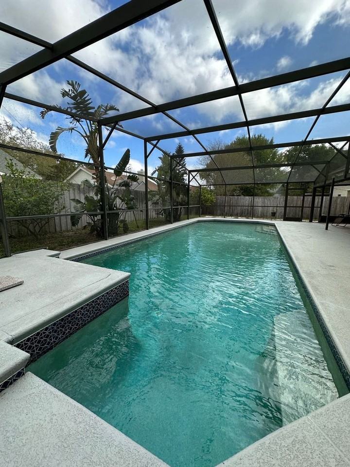 1048 Shaffer Trl - Photo 2 of 8