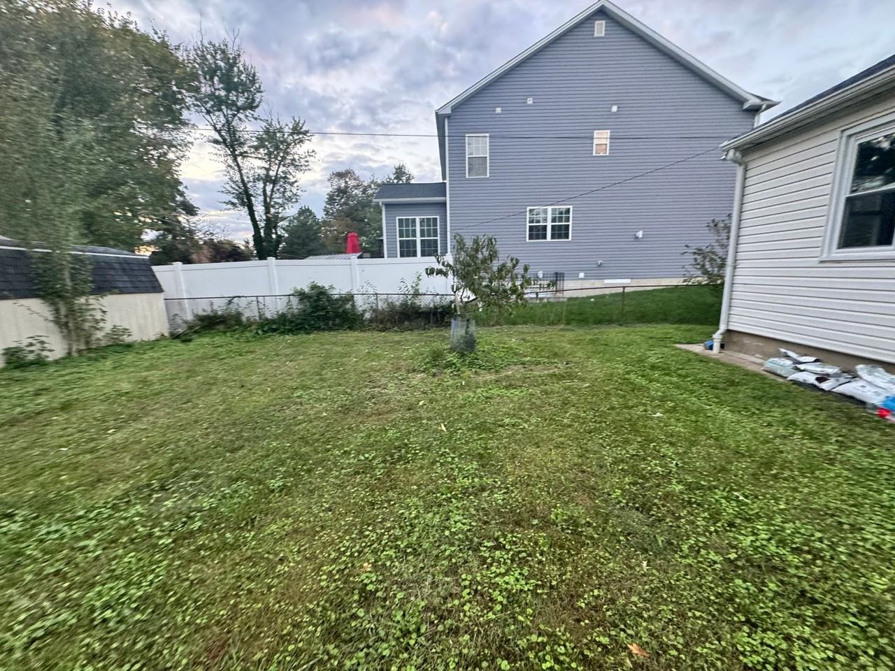 32 Greenwood Ave - Photo 2 of 14