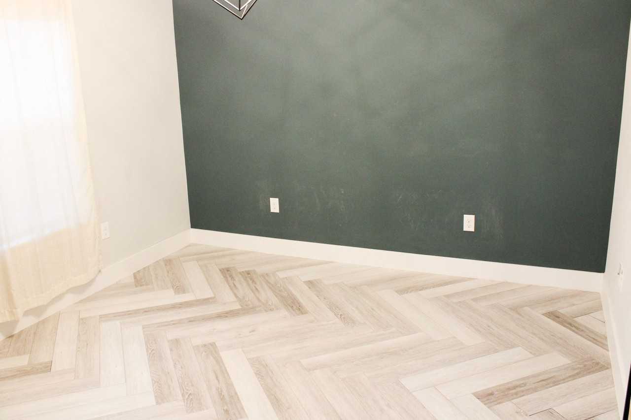 1011 N K St - Photo 6 of 29