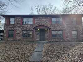 featured image of 614 Boxwood Dr