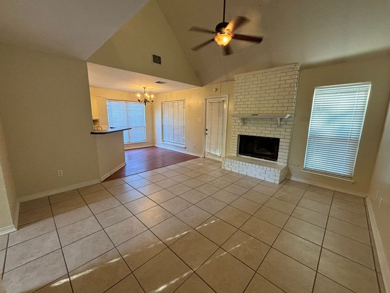 3229 Judy Ct - Photo 5 of 13