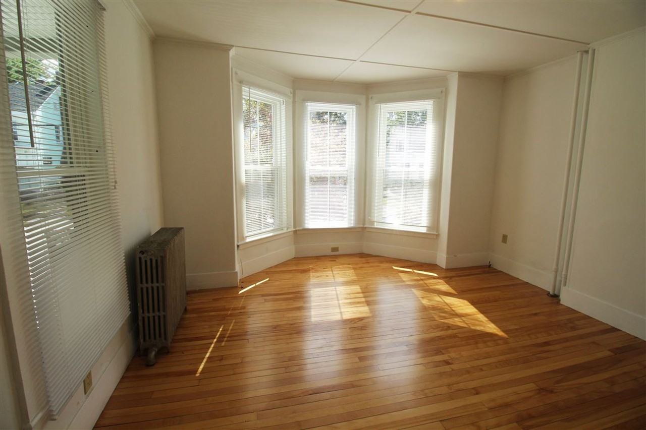 12 Monroe St #A - Photo 3 of 10