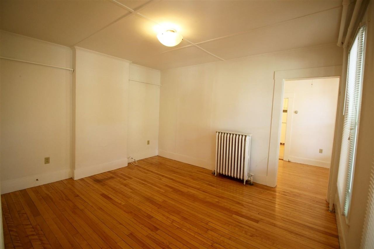 12 Monroe St #A - Photo 4 of 10