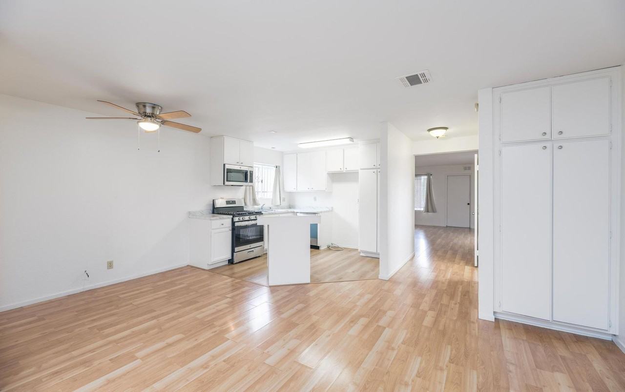 11935 168th St - Photo 7 of 24