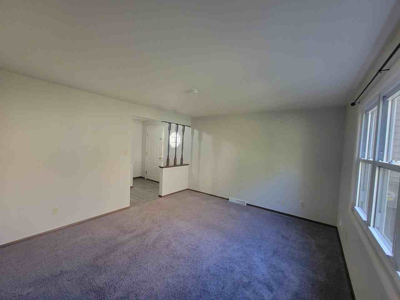 6818 N Parkwood Dr - Photo 2 of 12