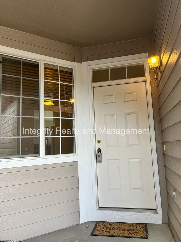 8537 S Upham Way - Photo 2 of 35