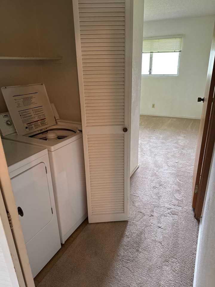 98-1425 Kamahao St #111 - Photo 6 of 8