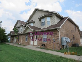 featured image of 1420 W Frosty Dr