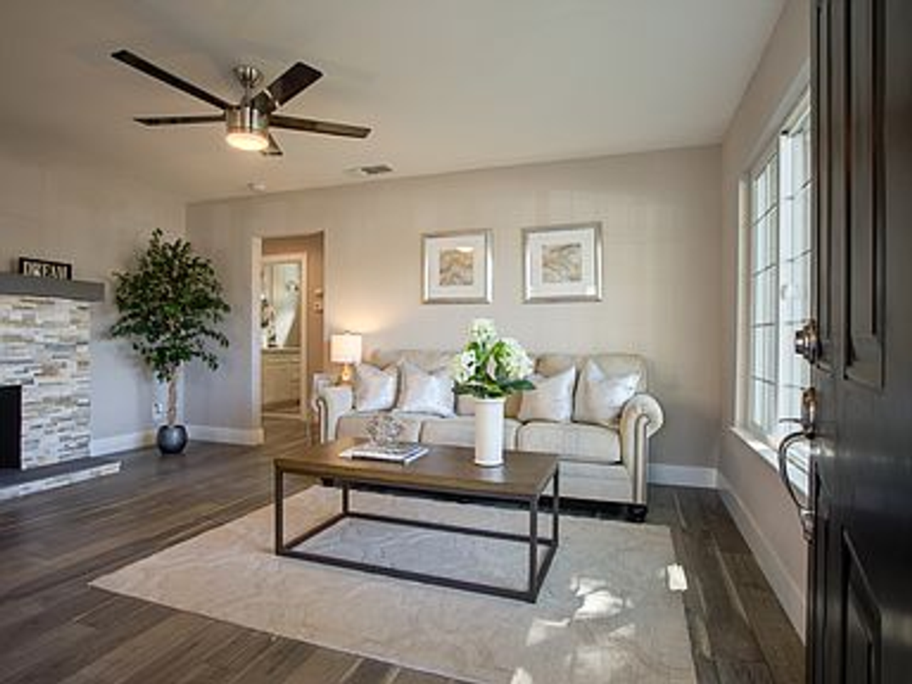 4441 61st St - Photo 3 of 11