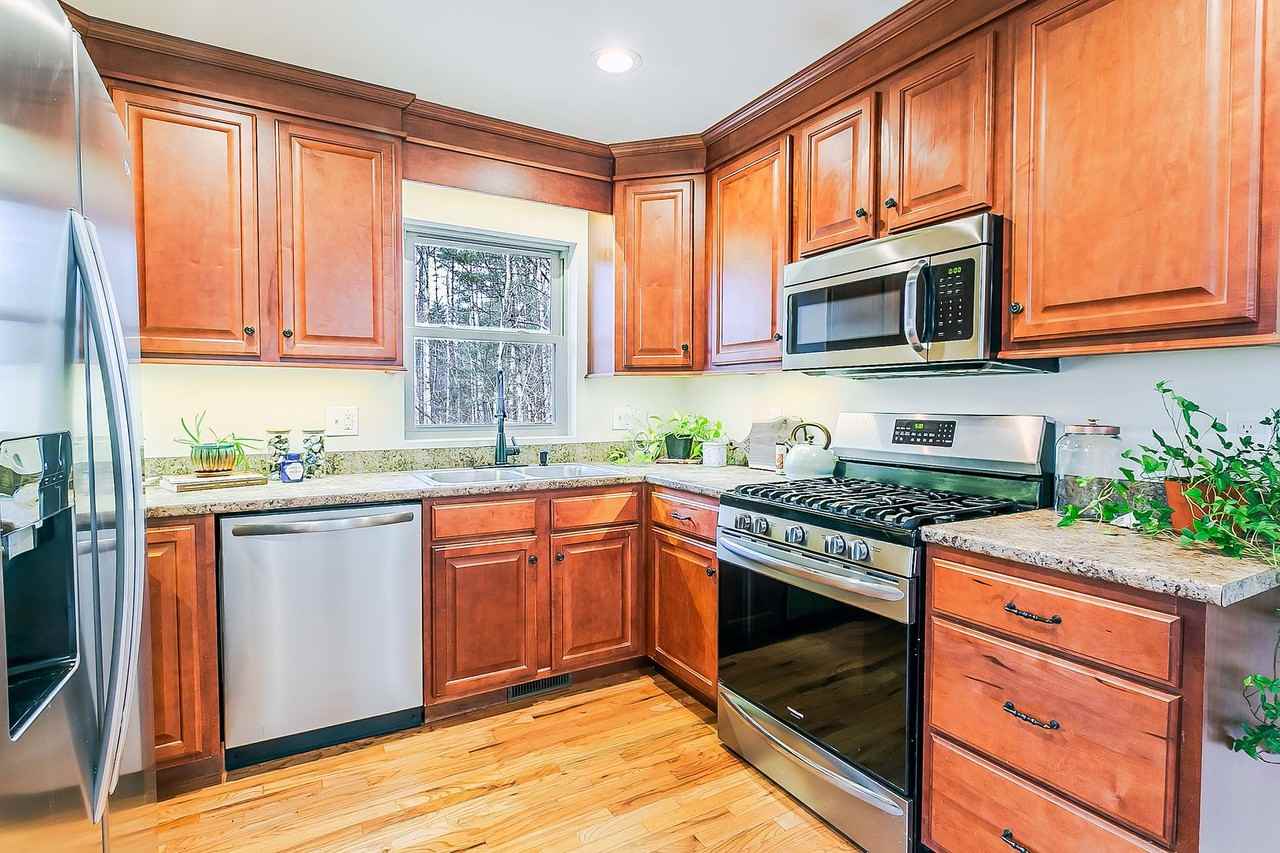 46 Madison Heights Dr - Photo 3 of 15