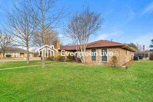 701 Willow Brook Dr - Photo 1 of 1