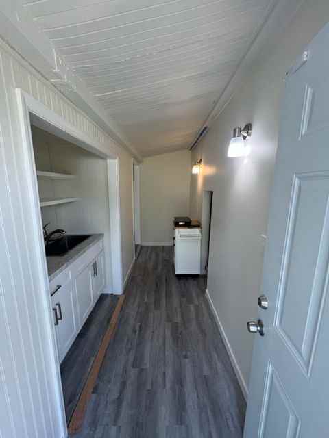 2376 Case Ln - Photo 2 of 8
