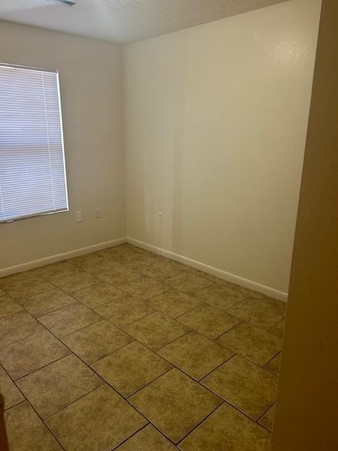 1612 Goff Blvd Sw #204 - Photo 2 of 9
