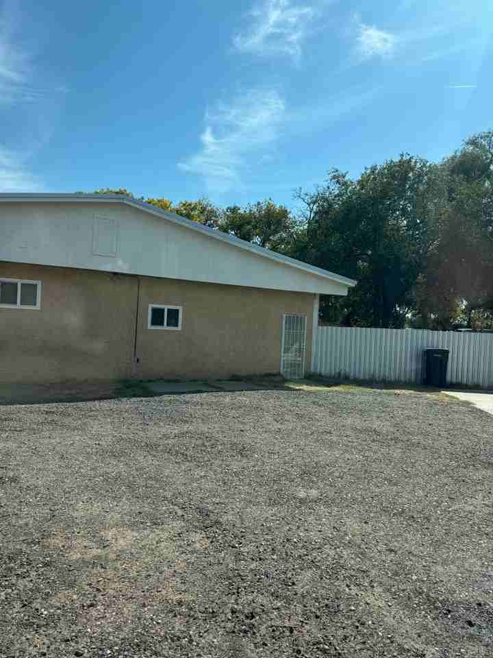 2224 Durand Rd Sw - Photo 2 of 16