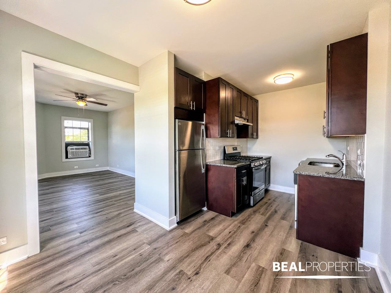 725 St Johns Avenue - Photo 2 of 12