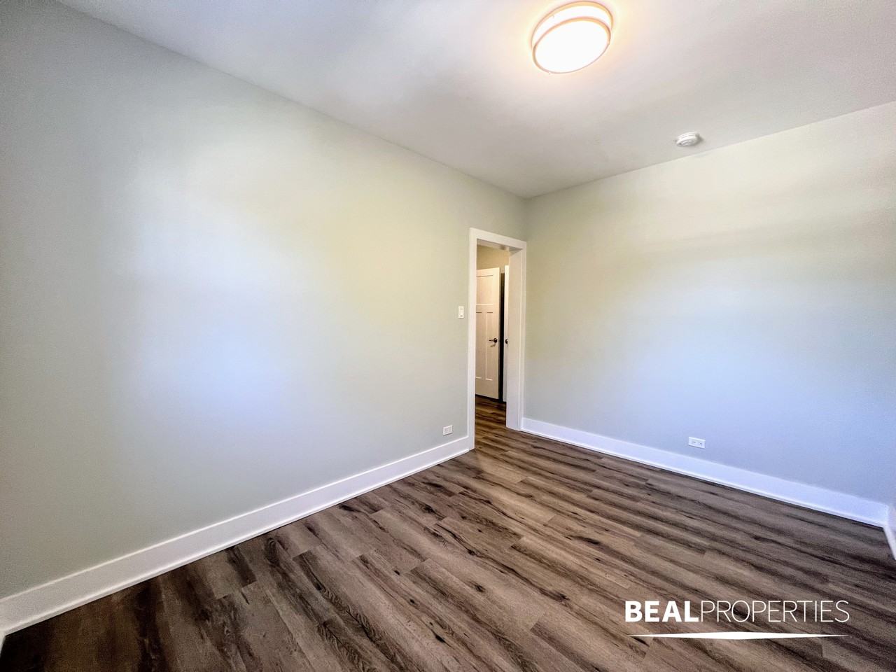 725 St Johns Avenue - Photo 4 of 12