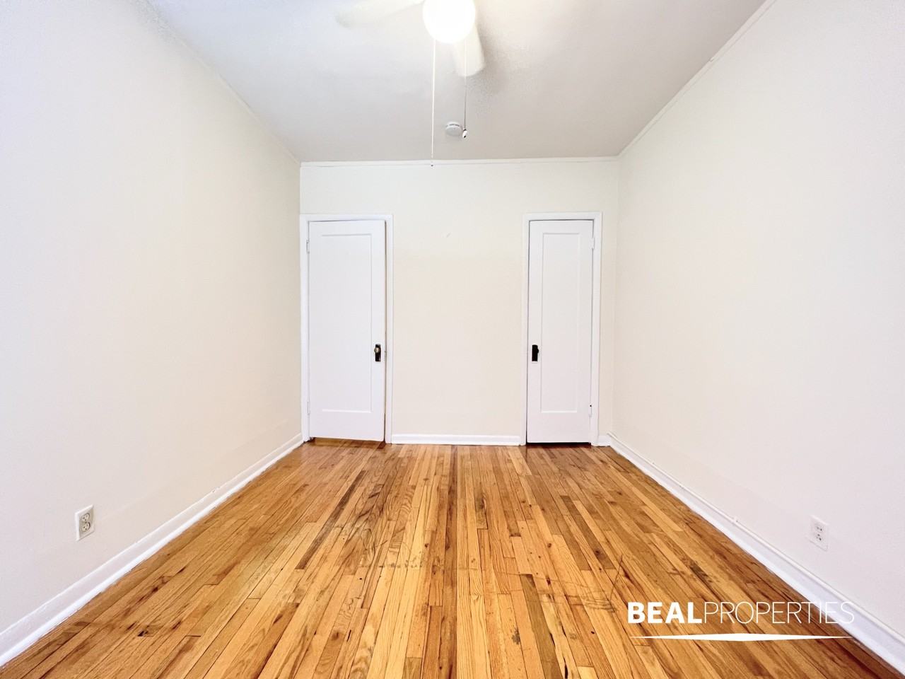 664 W Cornelia Ave - Photo 3 of 12