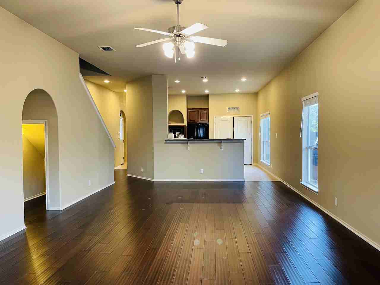 10519 Avalon Rdg #NA - Photo 2 of 18