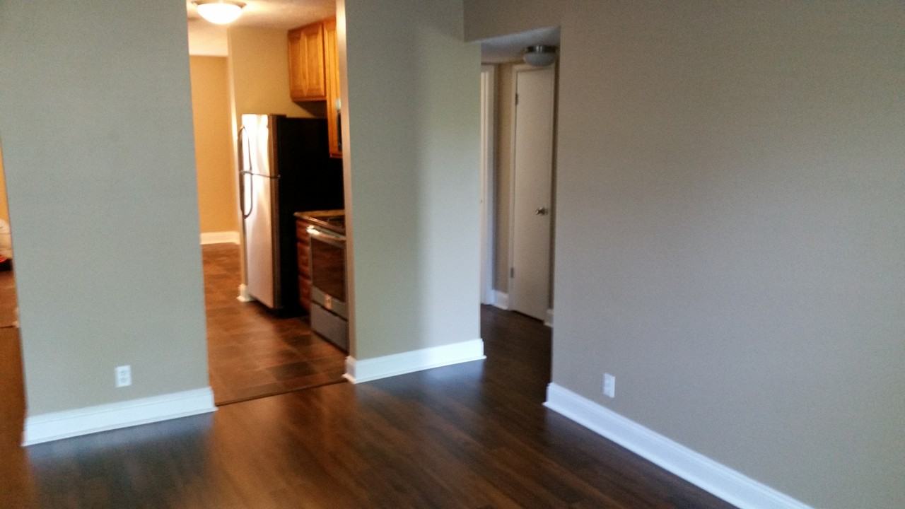 409 Rachels Ct W #NA - Photo 2 of 12