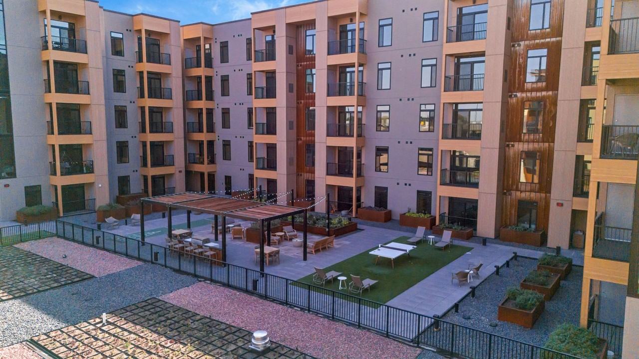 The Dakota Flats at Cherapa Place - Photo 6 of 28