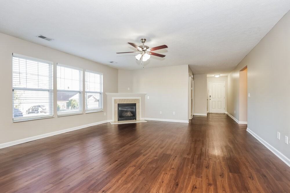 3900 Stephens Ridge Way - Photo 3 of 16