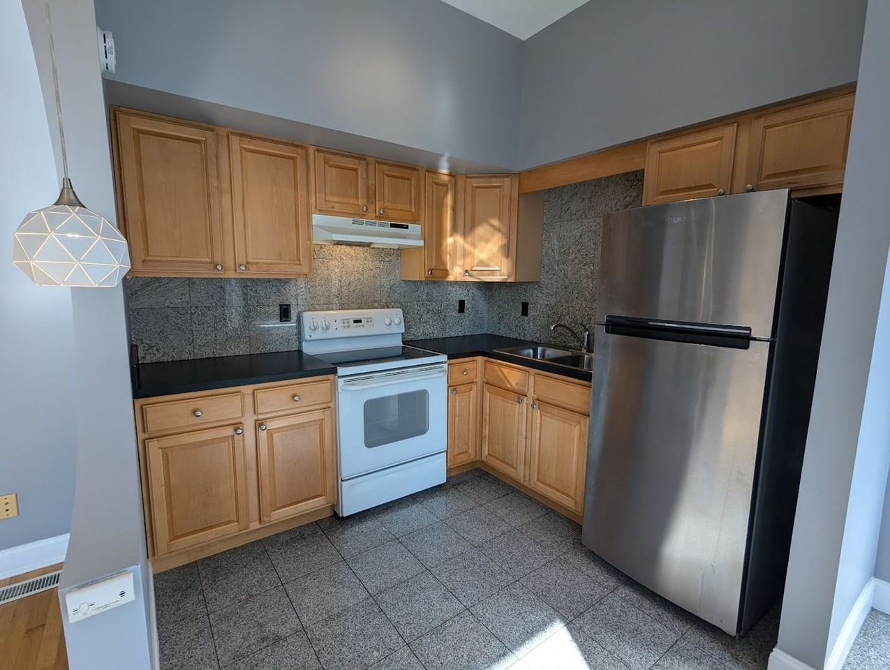 192 Remsen - Photo 5 of 34