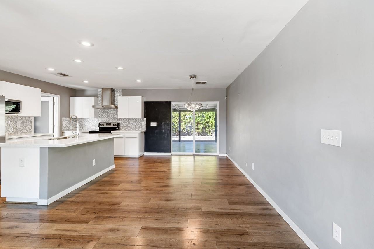 1832 E Campbell Ave - Photo 5 of 23