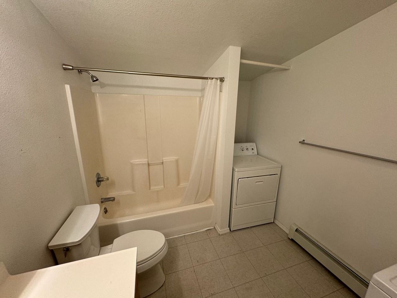 5800 E Beaver Ave #B - Photo 3 of 8