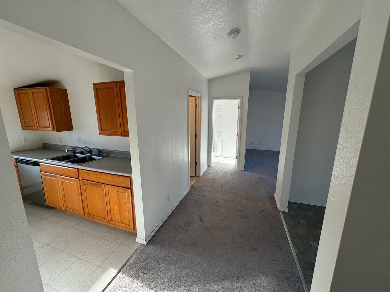 5800 E Beaver Ave #B - Photo 6 of 8