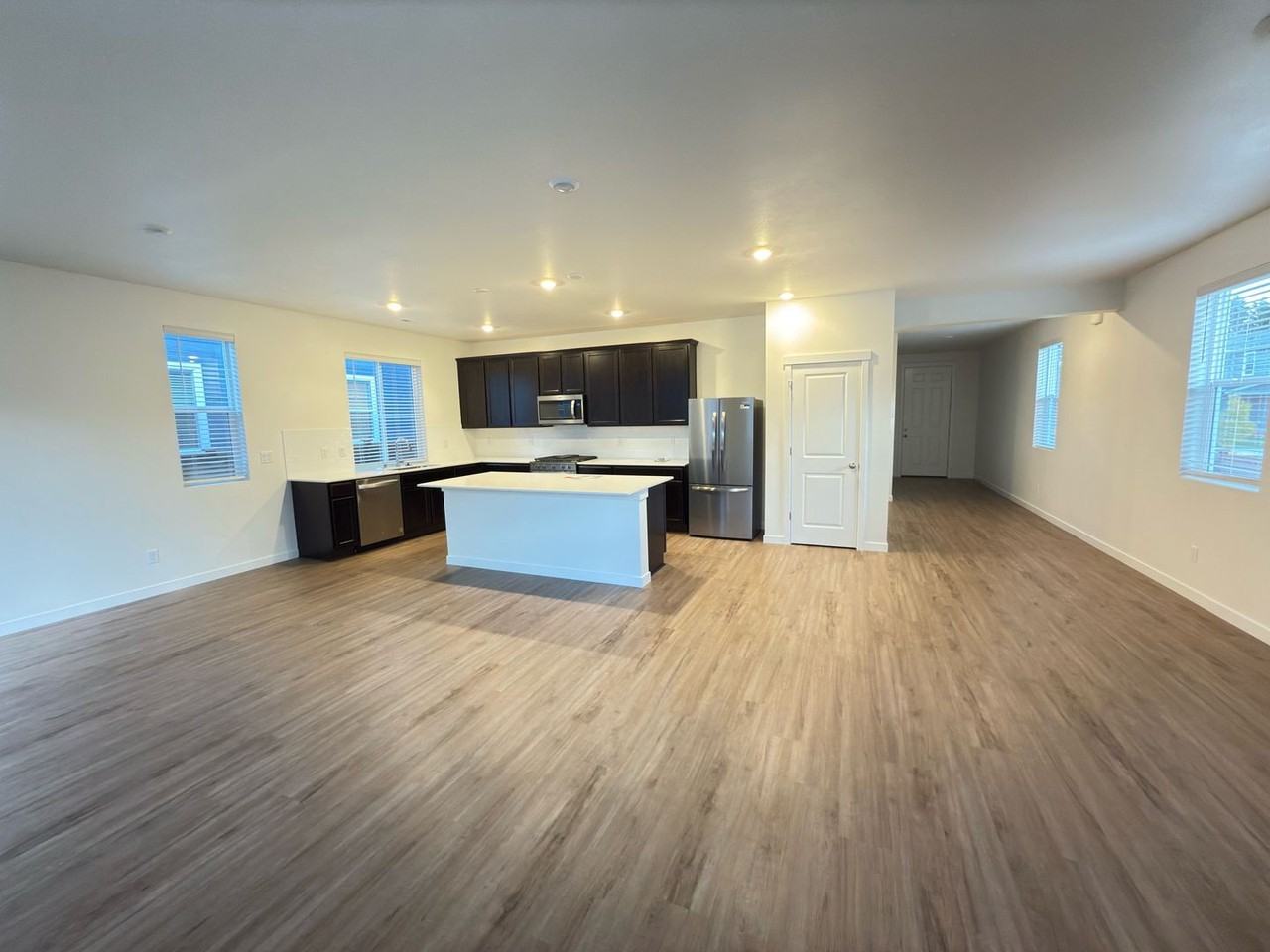 17811 Se 265th St - Photo 2 of 20