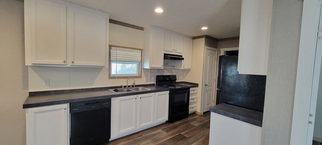 2651 Barron Rd - Photo 4 of 18