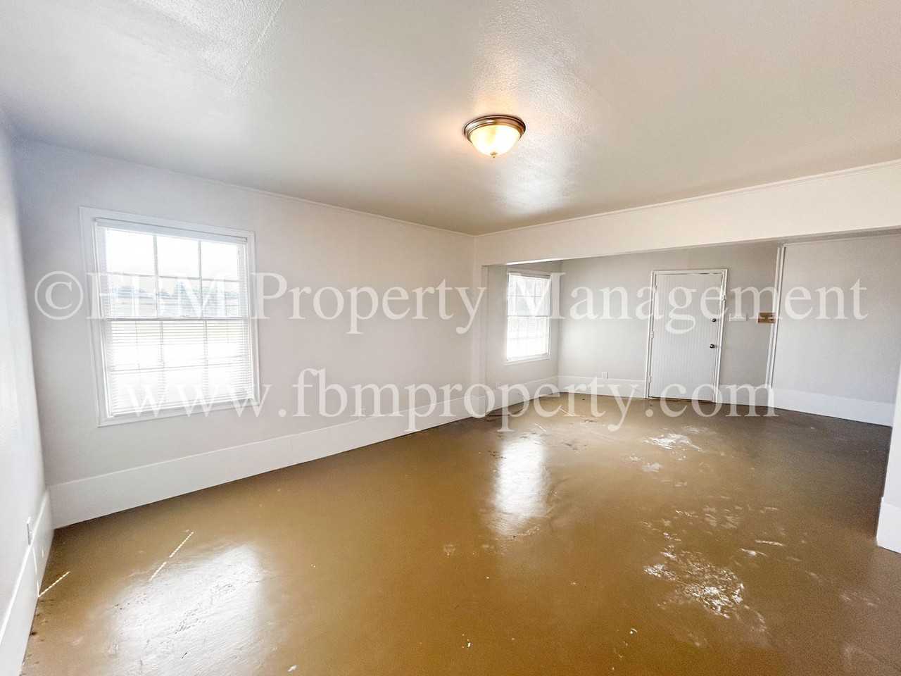 2200 Country Club Rd #A - Photo 2 of 7