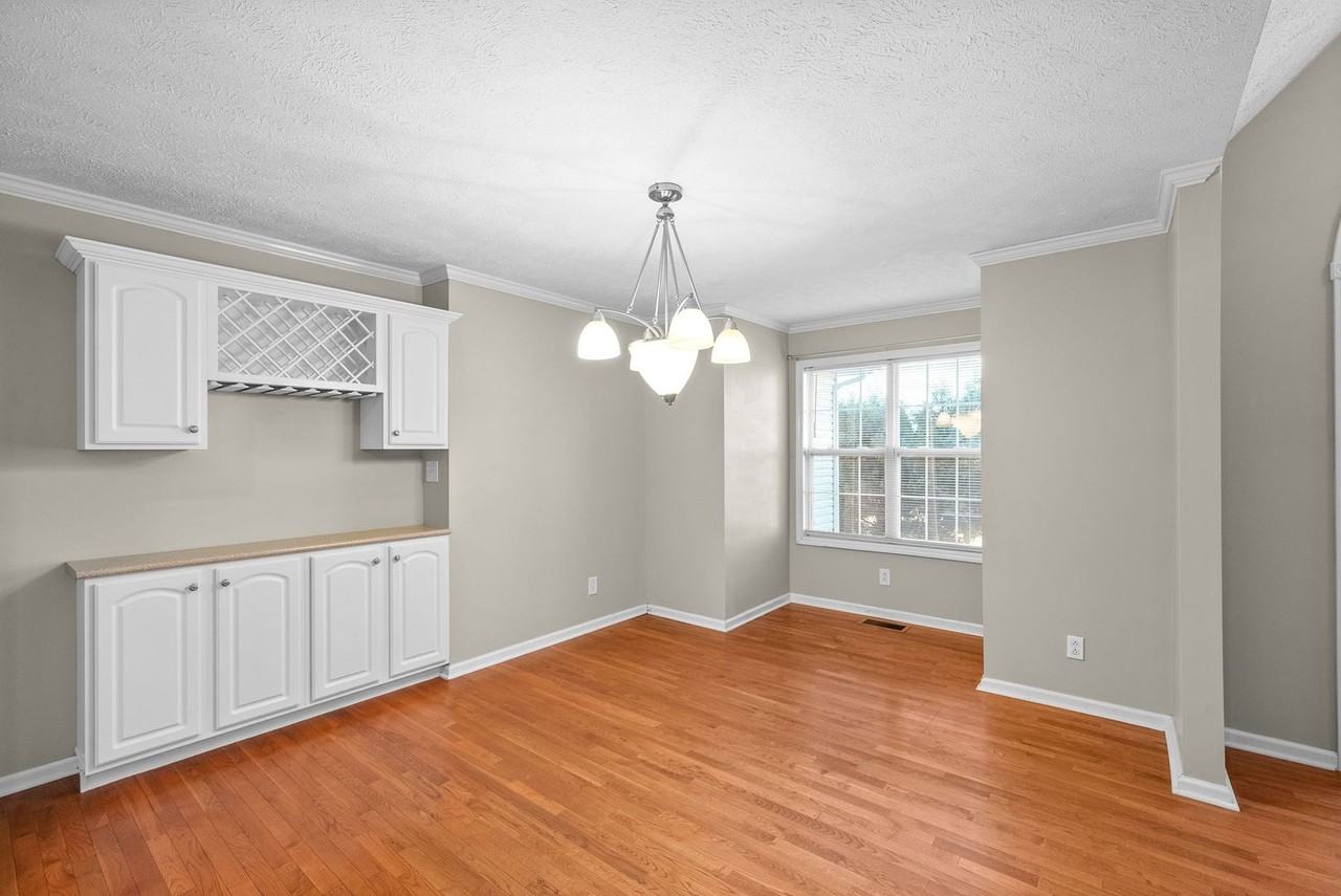 3487 Hickory Glen Dr - Photo 6 of 44