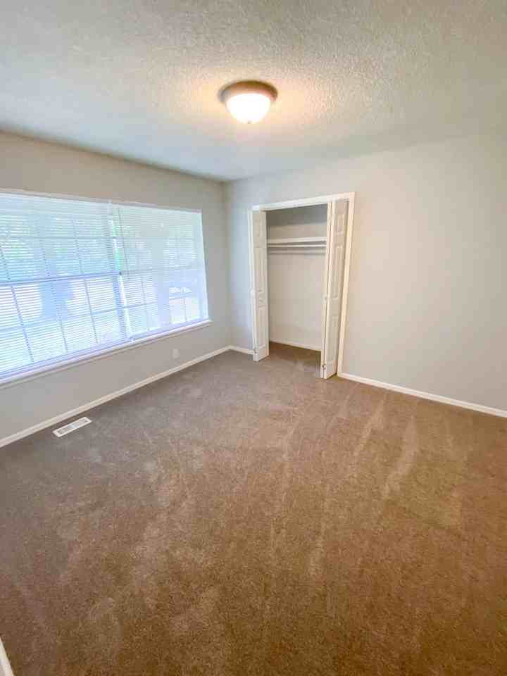 13809 E 27th Pl - Photo 7 of 14