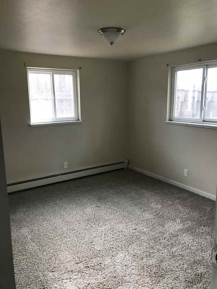 4510 Field St - Photo 5 of 7