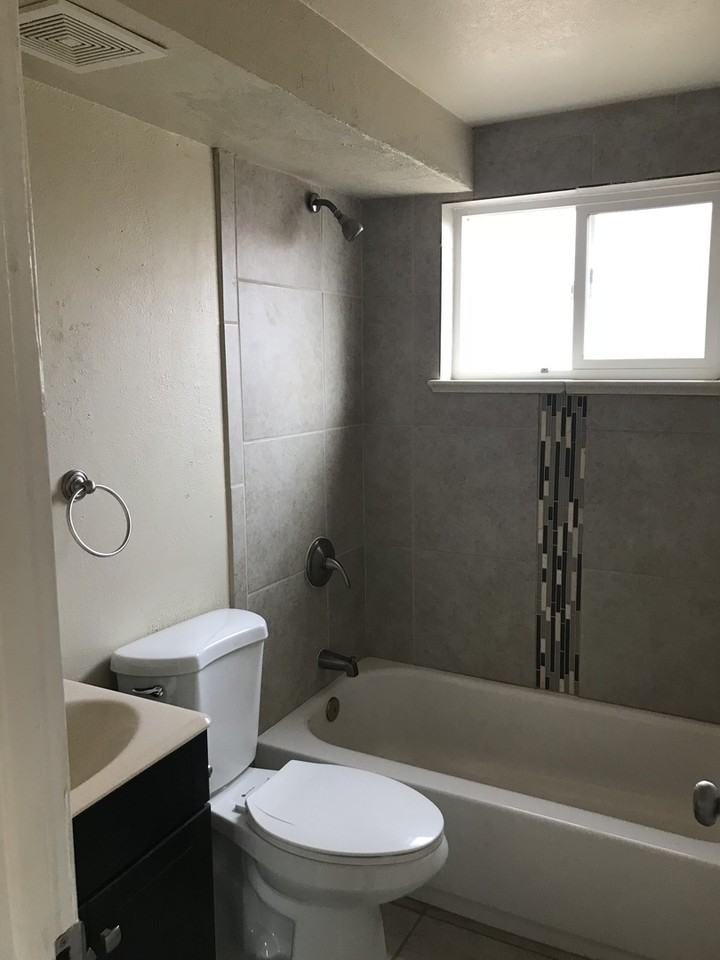 4510 Field St - Photo 7 of 7