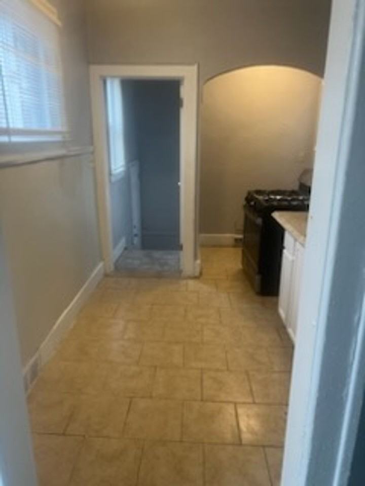 7279 Artesian St - Photo 6 of 10