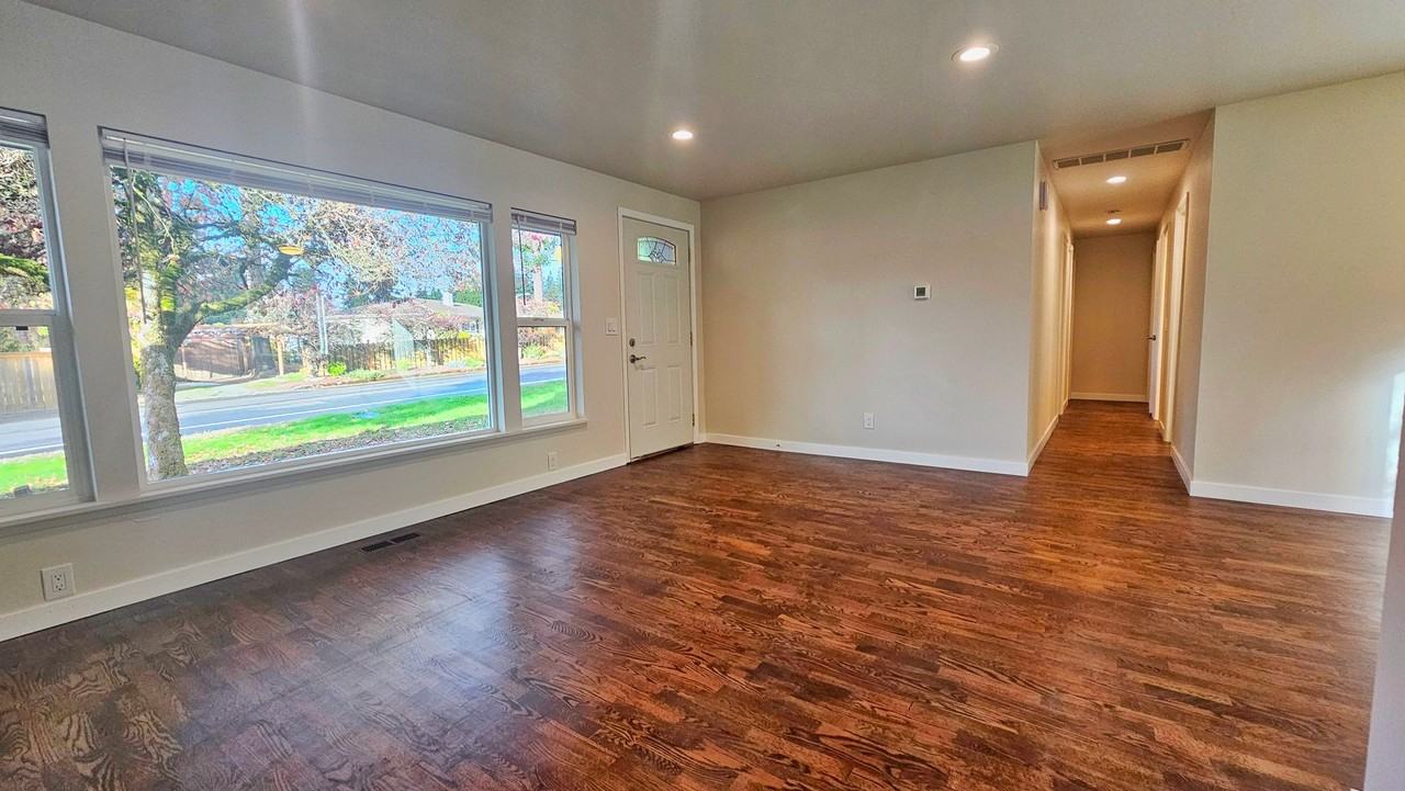 13865 Se 40th St - Photo 5 of 21
