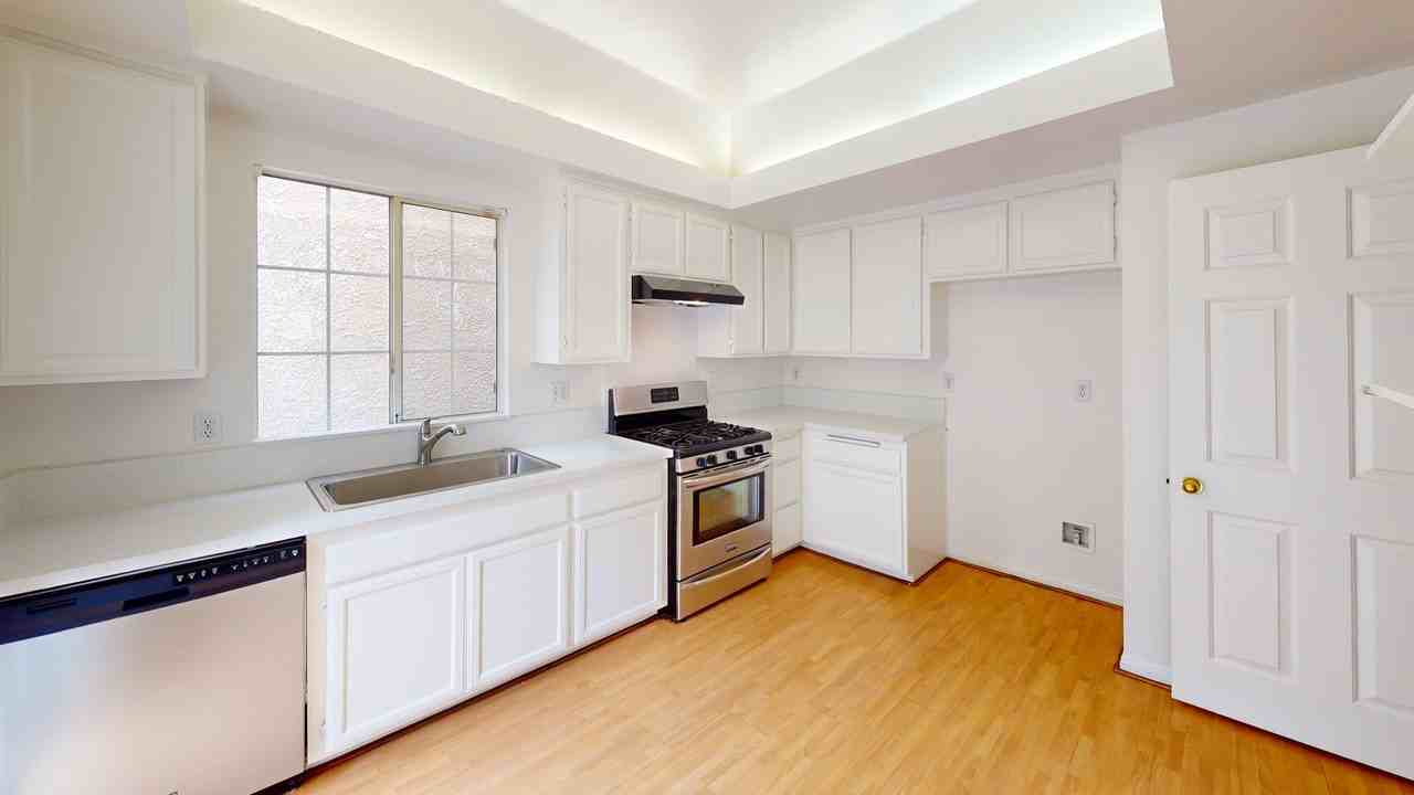 1913 Marigold Ln #50 - Photo 3 of 20