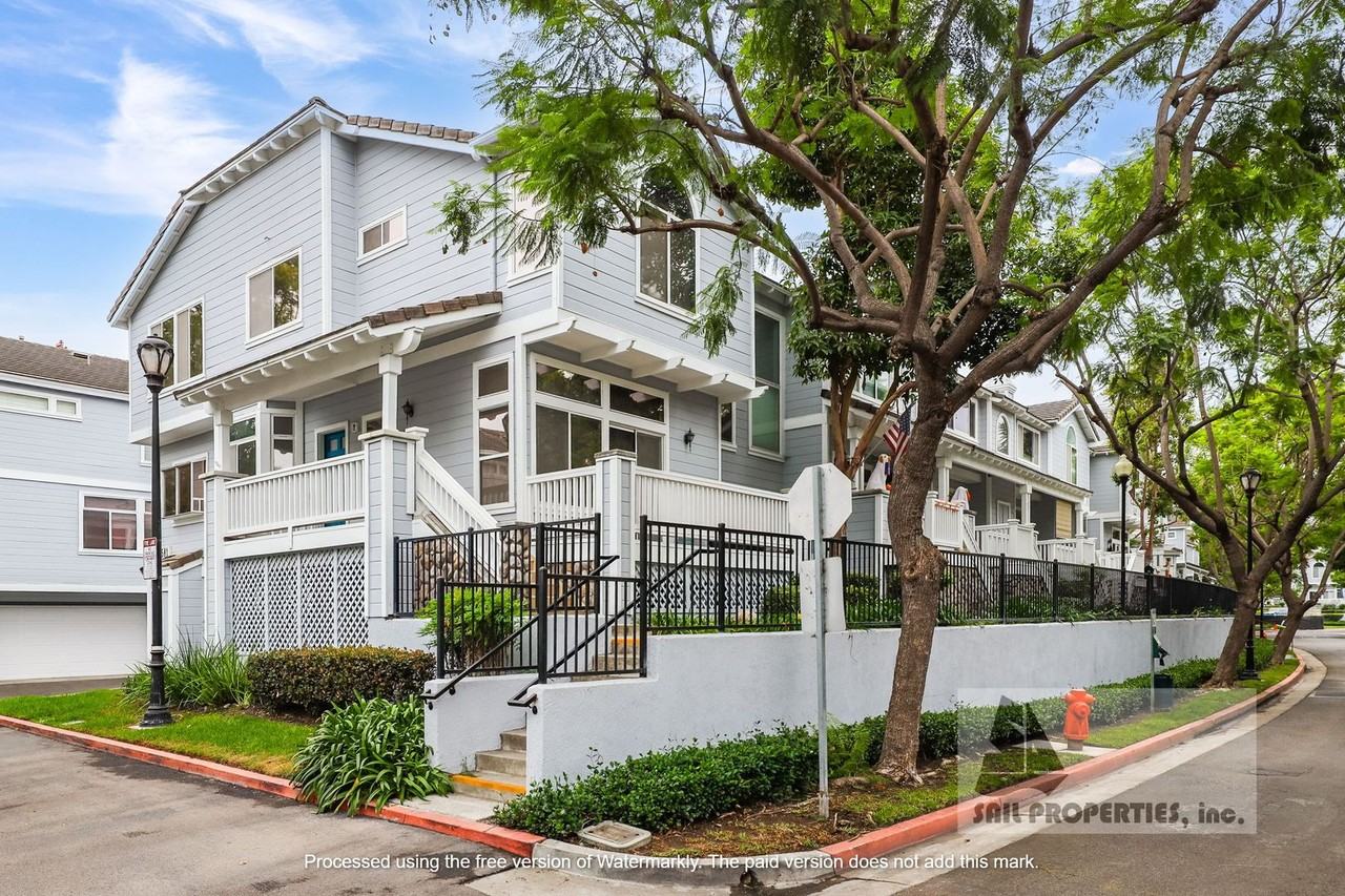 581 N Pageant Dr #D - Photo 4 of 18