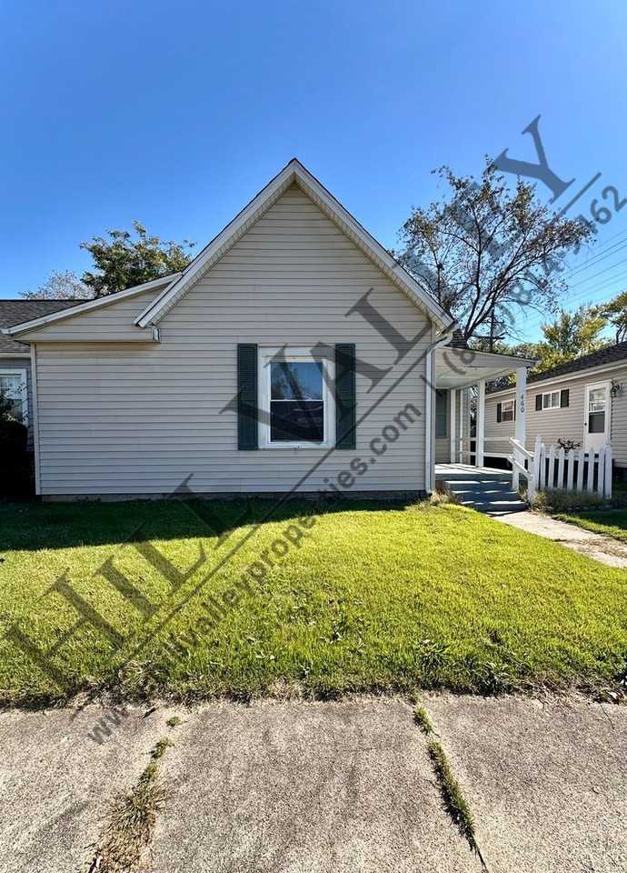 460 South 22nd Street - Photo 2 of 11