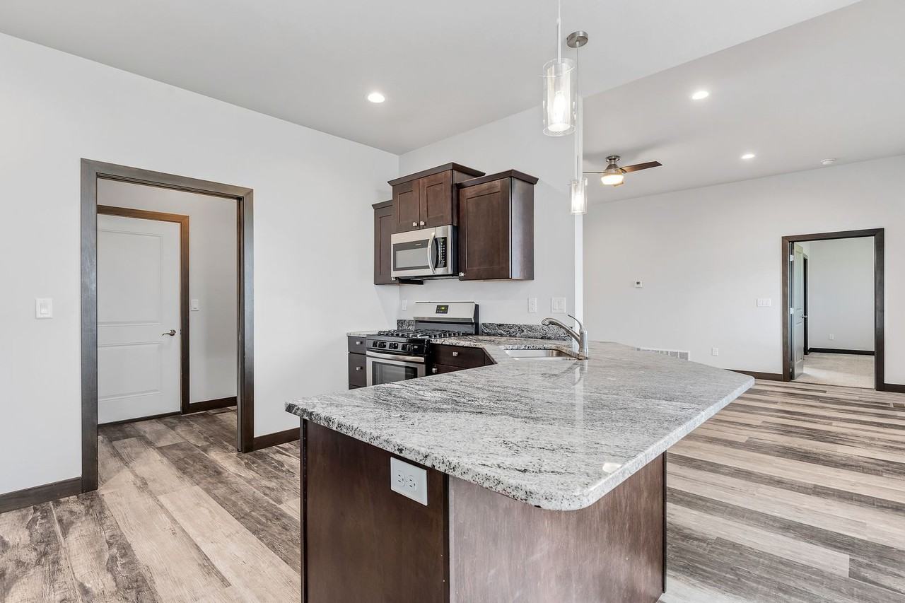 22737A Rando Ct - Photo 3 of 30