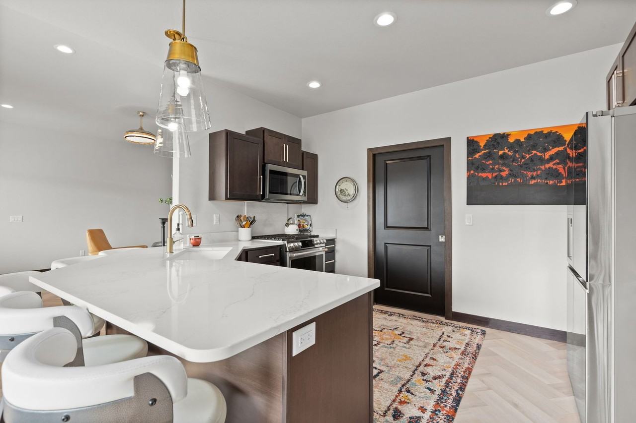 22742 Rando Ct - Photo 7 of 32