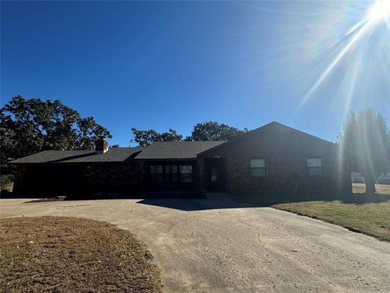 15375 N 149th East Ave - Photo 2 of 23