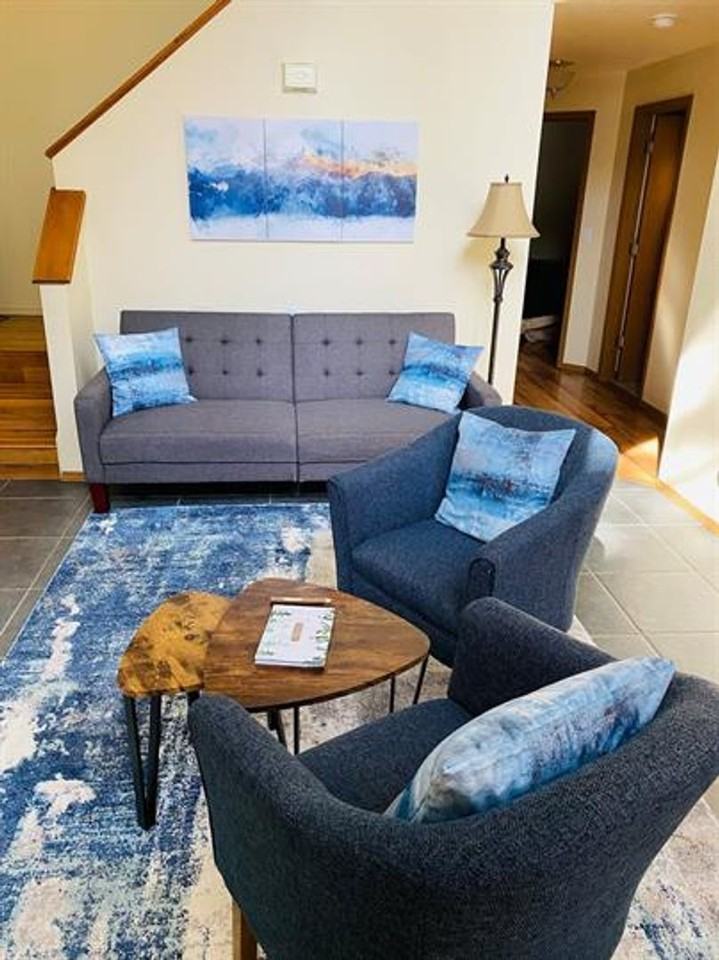 285 N Many Lakes Dr - Photo 3 of 9