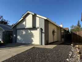 featured image of 1310 Puebla Way