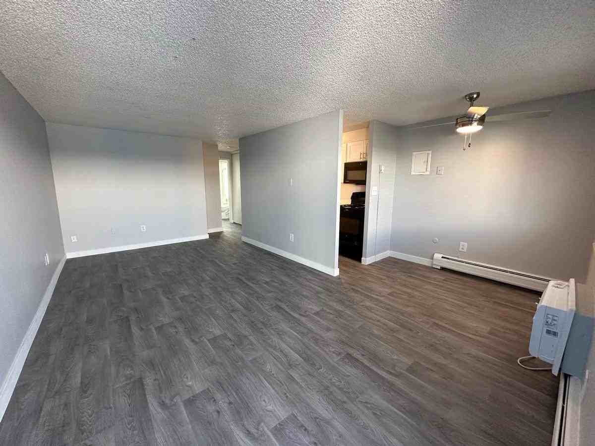 7797 W 52nd Ave - Photo 5 of 23