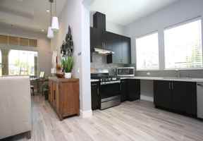 featured image of 3950 Business Center Dr